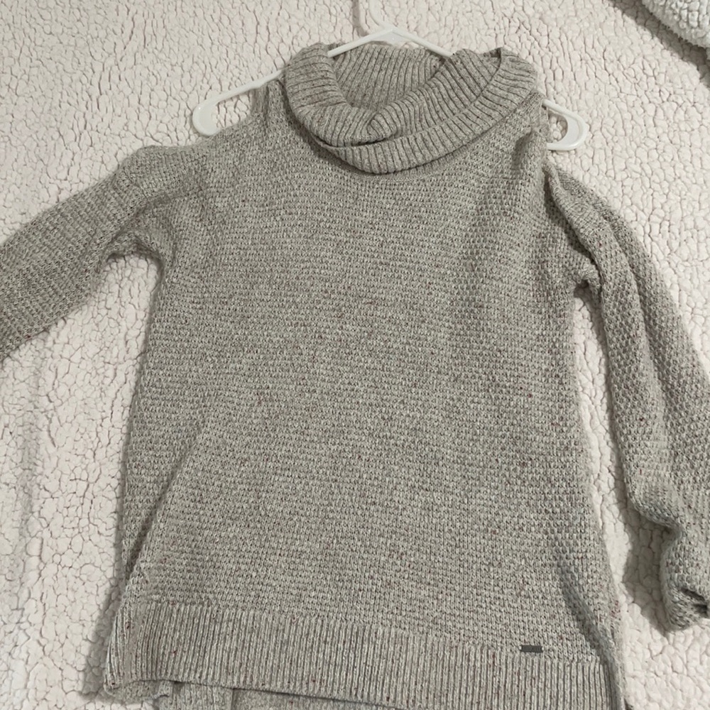 Hollister turtle neck sweater with cut out shoulders